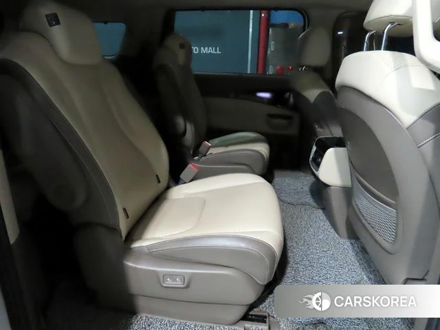 Kia Carnival 4th generation 2022 Белый из Кореи, фото 2