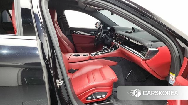 Porsche Panamera (971) 2021 Черный из Кореи, фото 2
