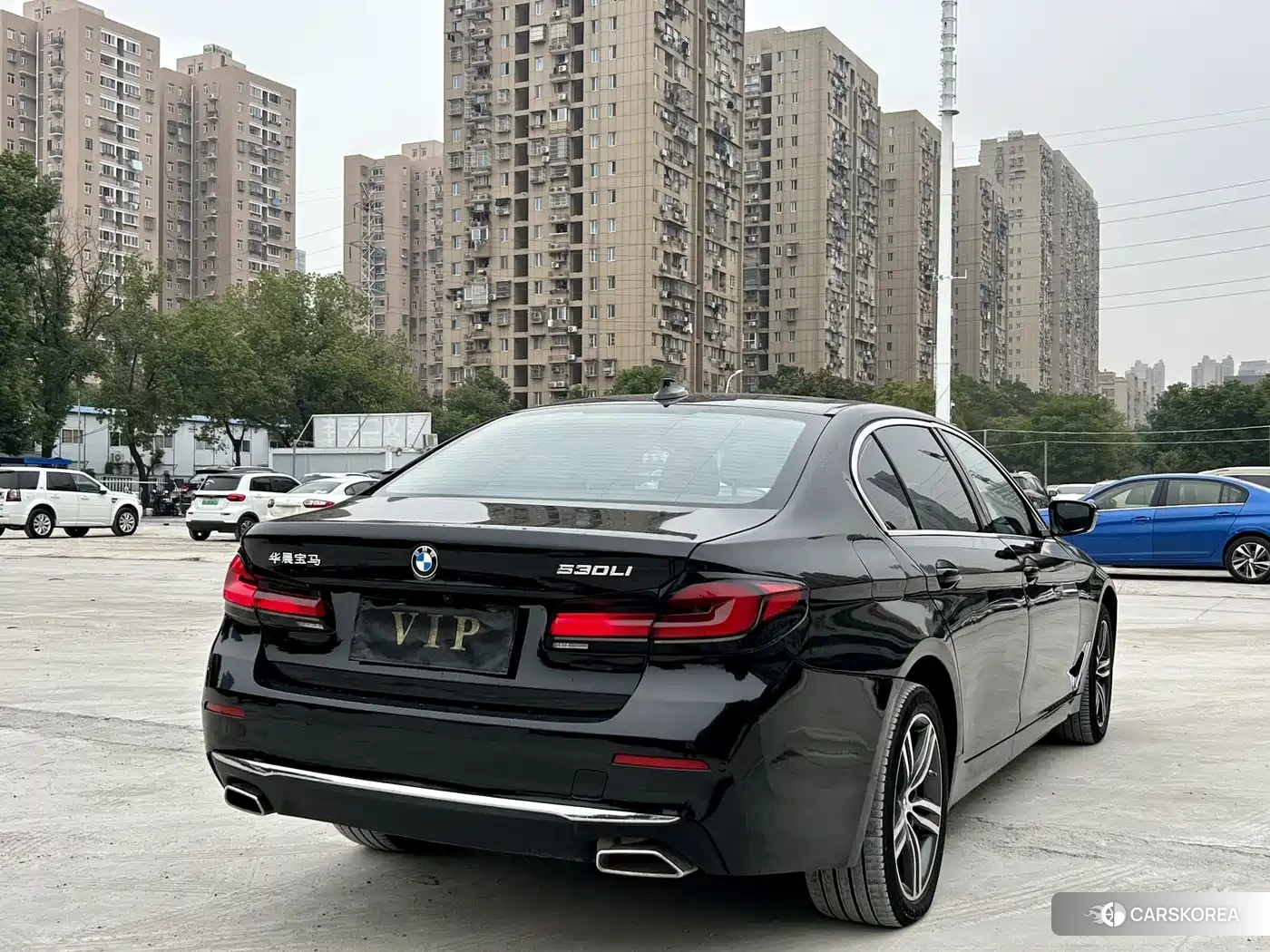BMW 5 series 2023 Черный из Китая, фото 2