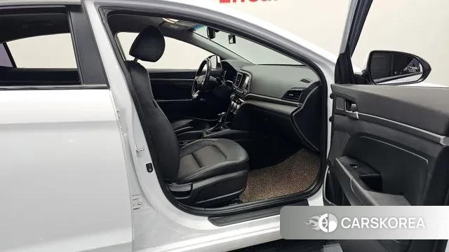 Hyundai The New Avante AD 2019 Белый из Кореи, фото 2