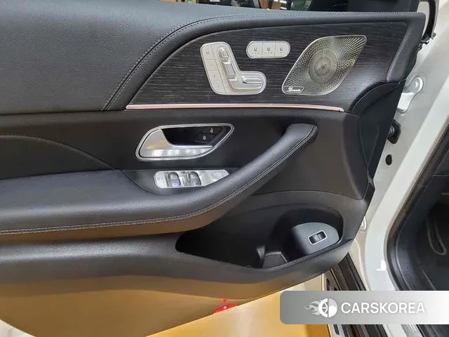 Mercedes-Benz GLE-Class W167 2025 Белый из Кореи, фото 2