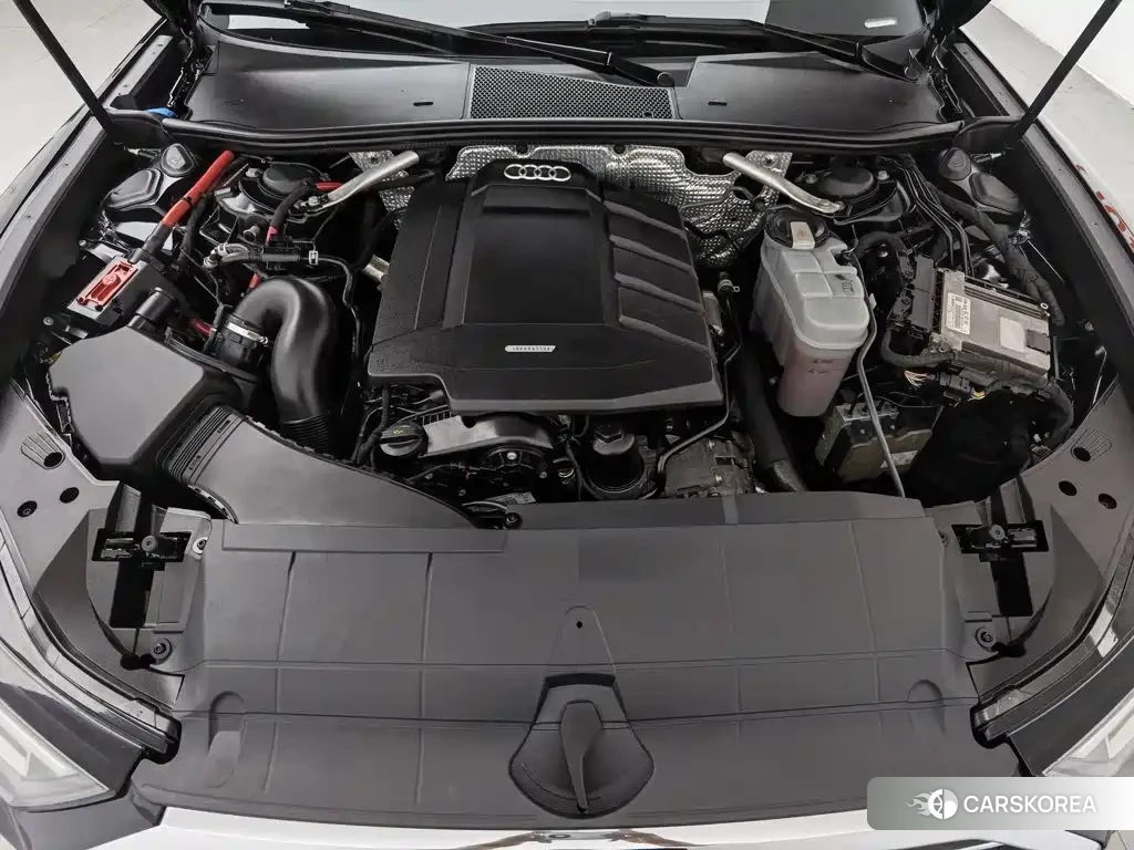 Audi A6L 2019 Черный из Китая, фото 2