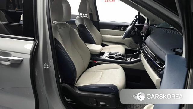 Kia The New Carnival 4th Generation 2024 Серый из Кореи, фото 2