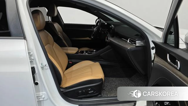 Kia K5 3rd generation 2021 Белый из Кореи, фото 2