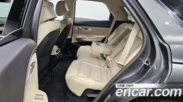 Genesis GV70 2021 Серый из Кореи, фото 2