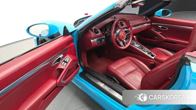 Porsche 718 Boxster 2021 Небесно-голубой из Кореи, фото 2