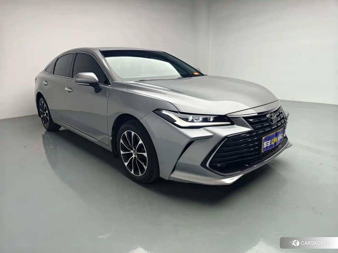 Toyota Avalon 2022 Белый из Китая, фото 2