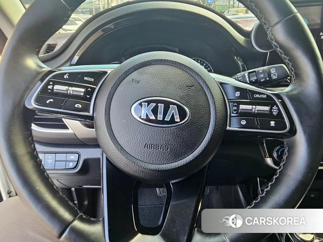 Kia Seltos 2021 Белый из Кореи, фото 2