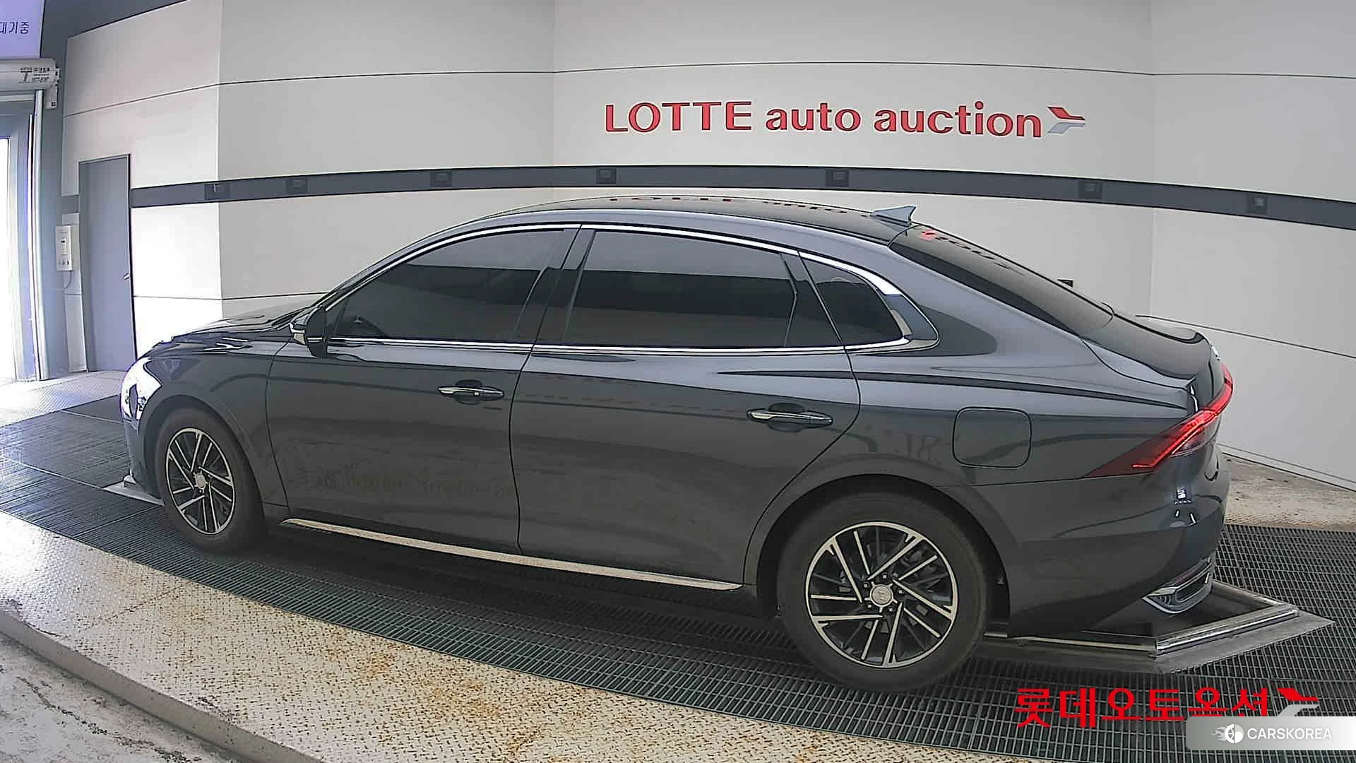 Hyundai Grandeur 2020 Nocturne Gray из Кореи, фото 2