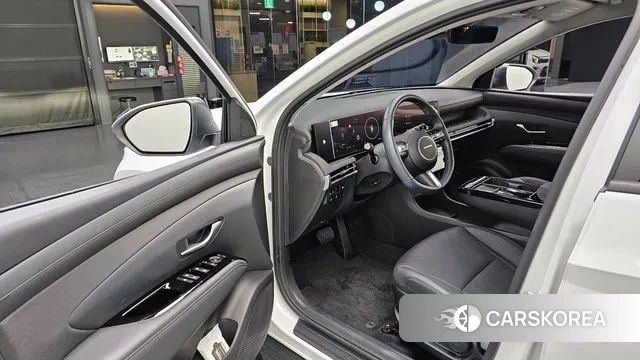 Hyundai The New Tucson (NX4) 2025 Белый из Кореи, фото 2