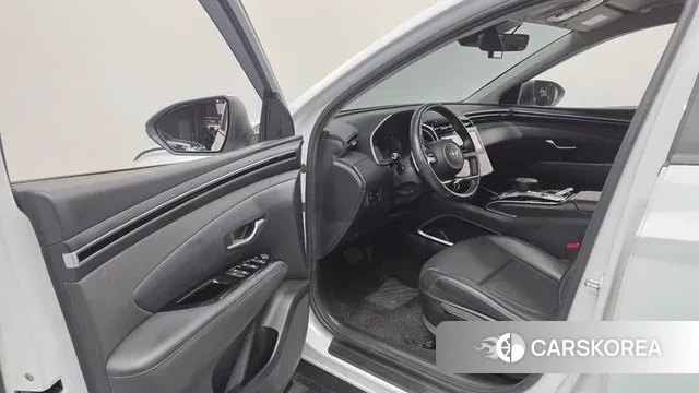 Hyundai Tucson (NX4) 2022 Белый из Кореи, фото 2