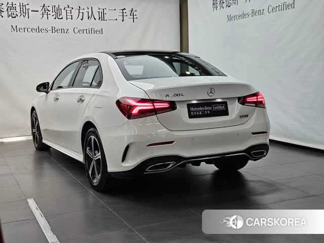 Mercedes-Benz Class A 2022 Белый из Китая, фото 2