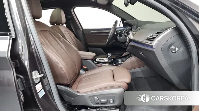 BMW X4 (G02) 2023 Серый из Кореи, фото 2