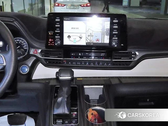 Toyota Sienna 4th Generation 2021 Белый из Кореи, фото 2