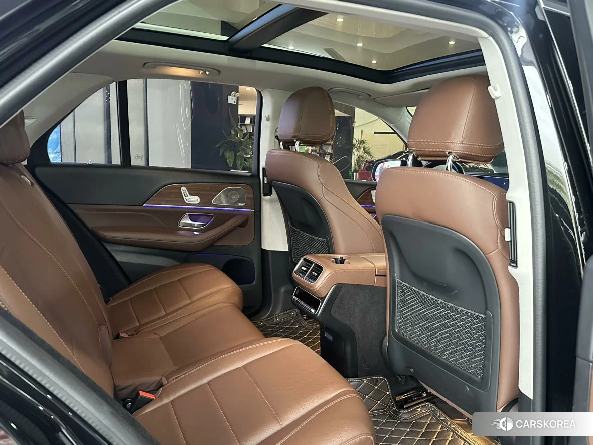Mercedes-Benz GLE (import) 2023 Черный из Китая, фото 2