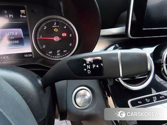 Mercedes-Benz C-Class W205 2018 Черный из Кореи, фото 2