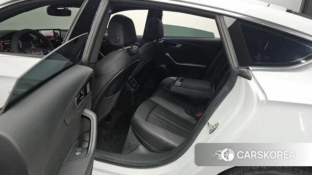 Audi A5 (F5) 2023 Белый из Кореи, фото 2