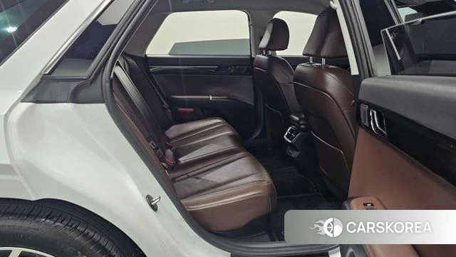 Hyundai Grandeur Hybrid (GN7) 2024 Белый из Кореи, фото 2