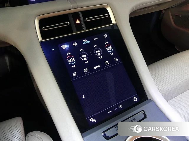 Porsche Taycan 2023 Белый из Кореи, фото 2