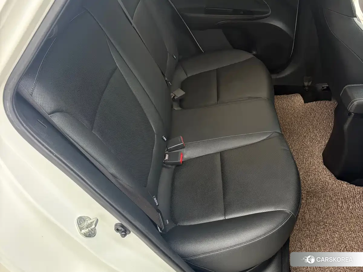 Kia KX1 2022 Белый из Китая, фото 3