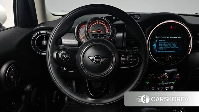 Mini Cooper 2021 Зеленый из Кореи, фото 2