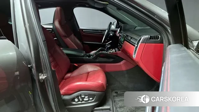 Porsche Cayenne (PO536) 2020 Серый из Кореи, фото 2