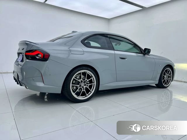 BMW 2 series (imported) 2025 Темно-серый из Китая, фото 2