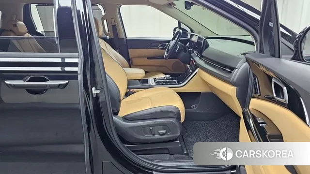 Kia Carnival 4th generation 2020 Черный из Кореи, фото 2