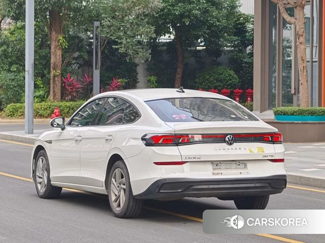 Volkswagen Lingdu 2023 Белый из Китая, фото 2