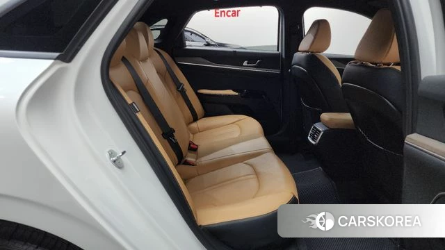 Kia K5 3rd generation 2022 Белый из Кореи, фото 2