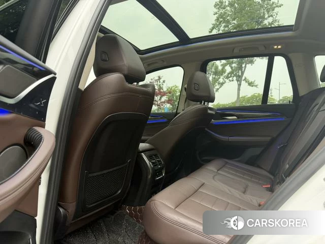 BMW X3 2021 Белый из Китая, фото 2