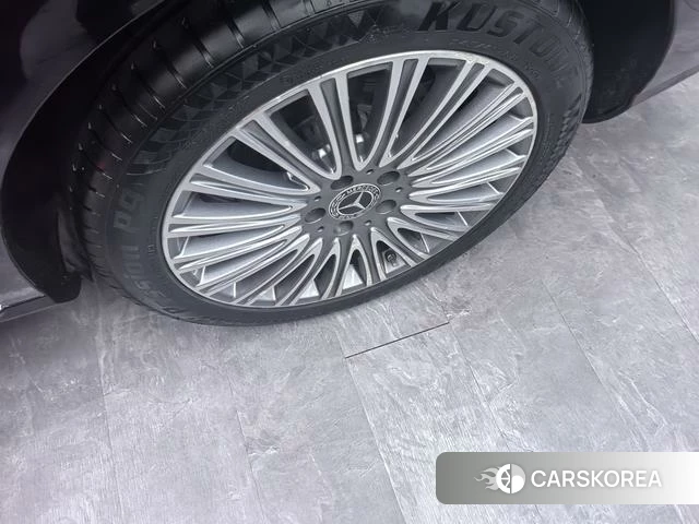 Mercedes-Benz E-class 2022 Черный из Китая, фото 2