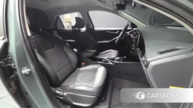 Kia Di Ol Nu Niro 2024 Темно-зеленый из Кореи, фото 2