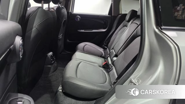 Mini Cooper Countryman 2023 Серебристо-серый из Кореи, фото 2