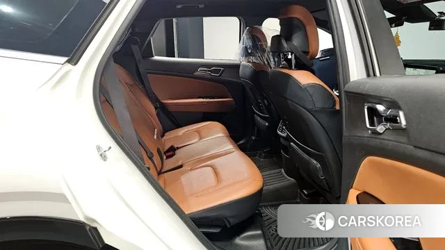 Kia Sportage 5th Generation 2021 Белый из Кореи, фото 2