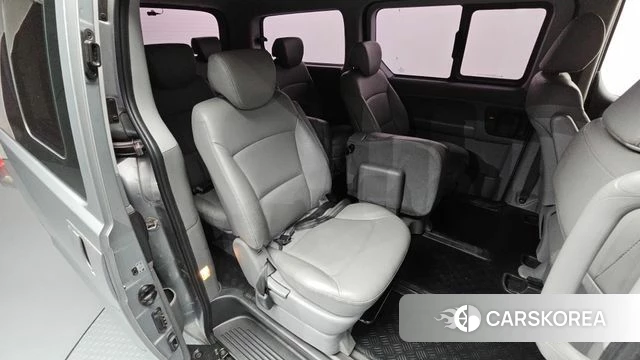 Hyundai The New Grand Starex 2019 Серебряный из Кореи, фото 2