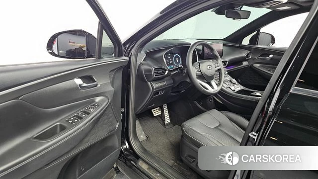 Hyundai The New Santa Fe 2022 Черный из Кореи, фото 2