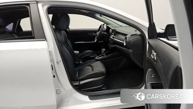 Kia Come New K3 2019 Белый из Кореи, фото 2