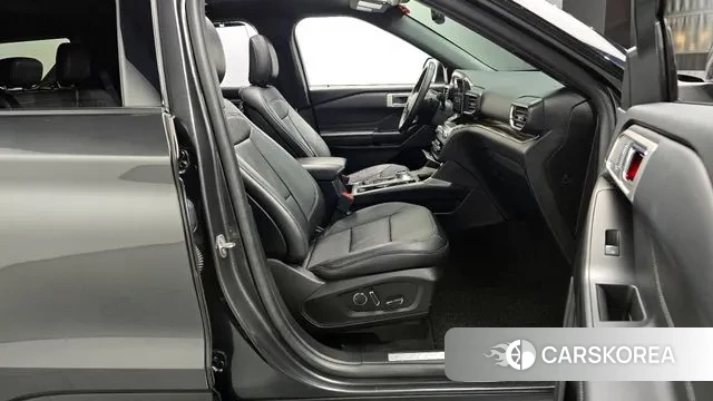 Ford Explorer 6th Generation 2020 Серый из Кореи, фото 2