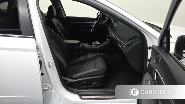 Hyundai Sonata (DN8) 2020 Белый из Кореи, фото 2