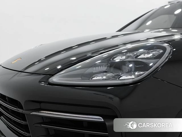 Porsche Cayenne (PO536) 2023 Черный из Кореи, фото 2