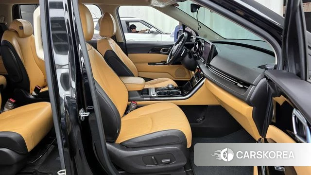 Kia Carnival 4th generation 2021 Черный из Кореи, фото 2