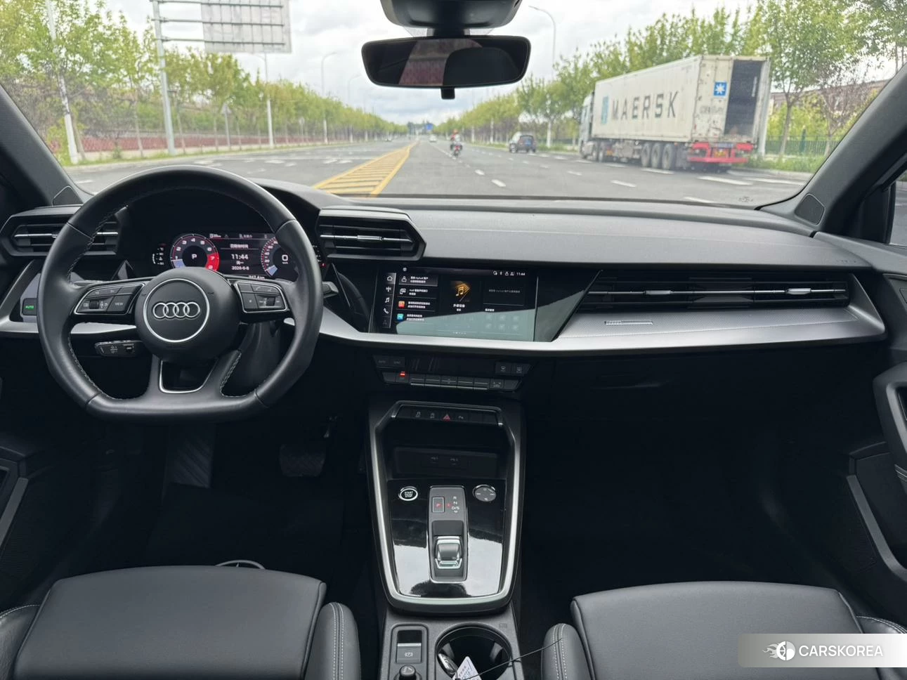 Audi A3 2023 Белый из Китая, фото 2