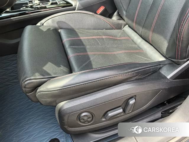 Audi A4L 2022 Синий из Китая, фото 2