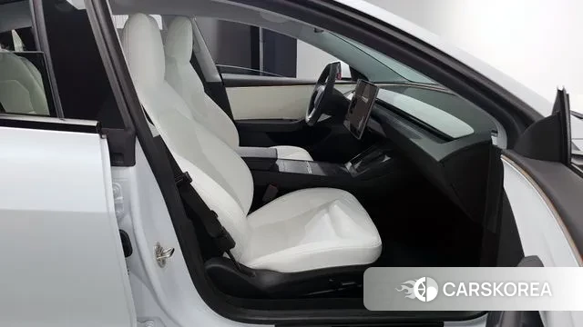 Tesla Model 3 2024 Белый из Кореи, фото 2