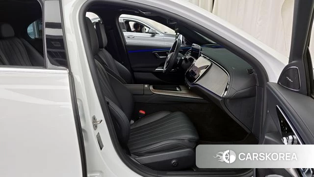 Mercedes-Benz E-Class W214 2025 Белый из Кореи, фото 2