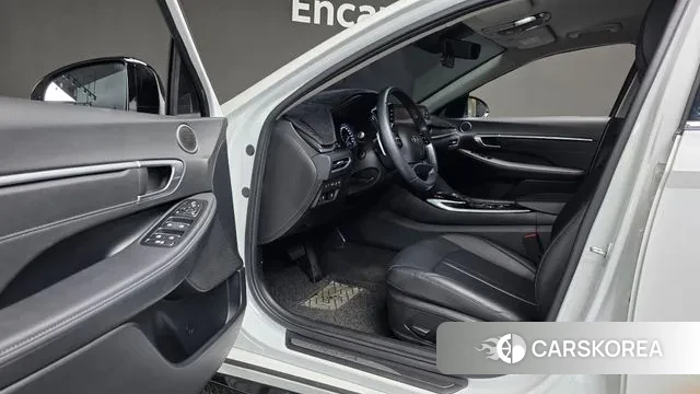 Hyundai Sonata (DN8) 2022 Белый из Кореи, фото 2