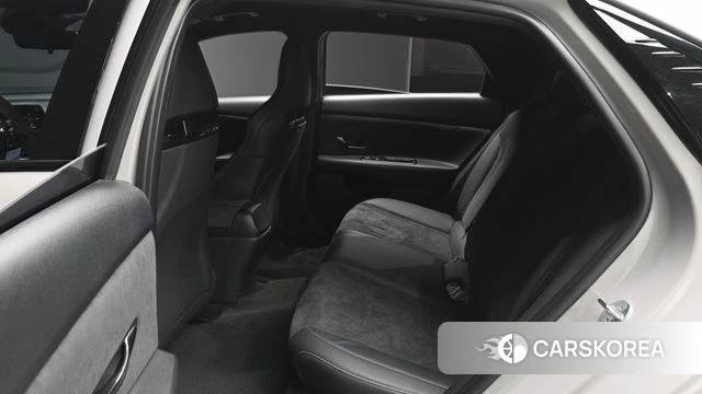 Hyundai Avante (CN7) 2022 Серебристо-серый из Кореи, фото 2