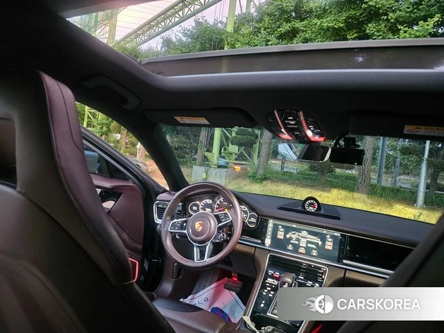 Porsche Panamera (971) 2018 Черный из Кореи, фото 2
