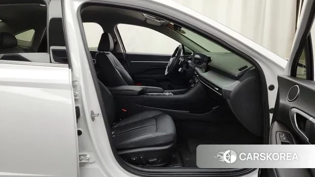 Hyundai Sonata D Edge (DN8) 2024 Белый из Кореи, фото 2